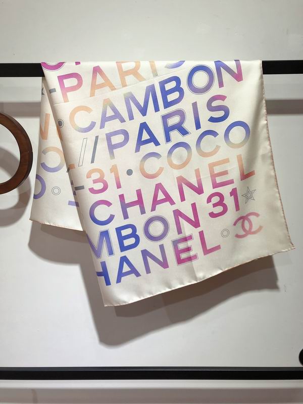 Chanel silk scarf 90X90cm E25 (4)